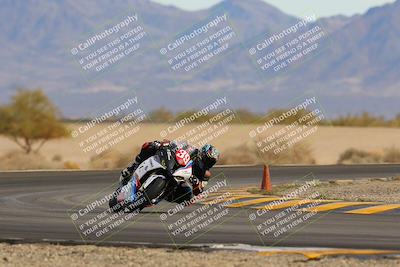 media/Dec-17-2022-SoCal Trackdays (Sat) [[224abd9271]]/Turn 15 (155pm)/